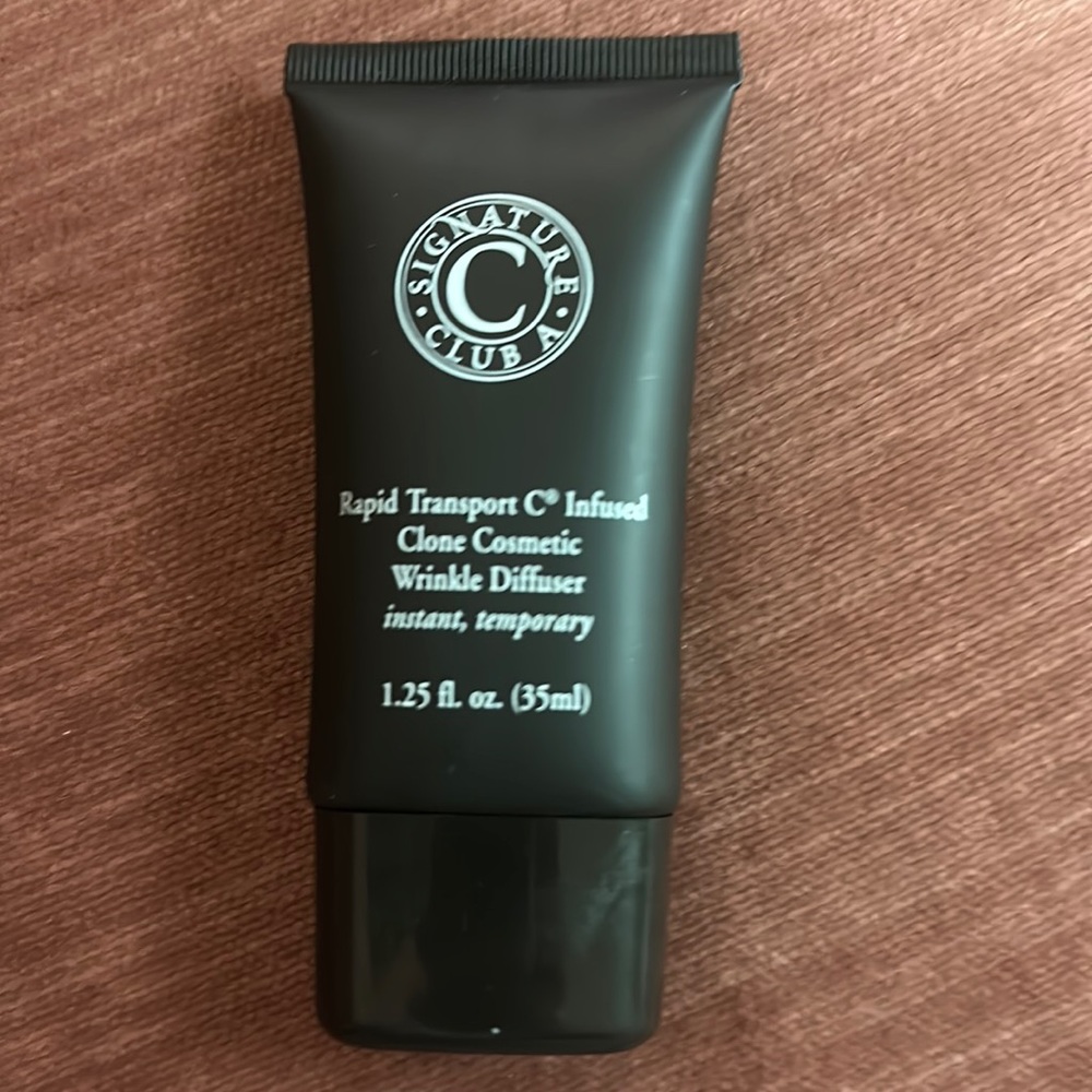 Signature club A rapid transport wrinkle diffuser